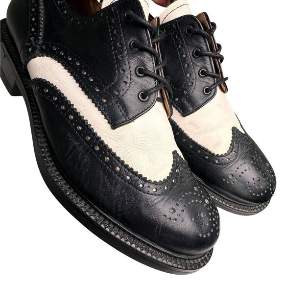 Vtg Spectator Wingtip Brogue Shoes Unisex Made In Italy Men Sz 9 Black White Y2K - Picture 9 of 16